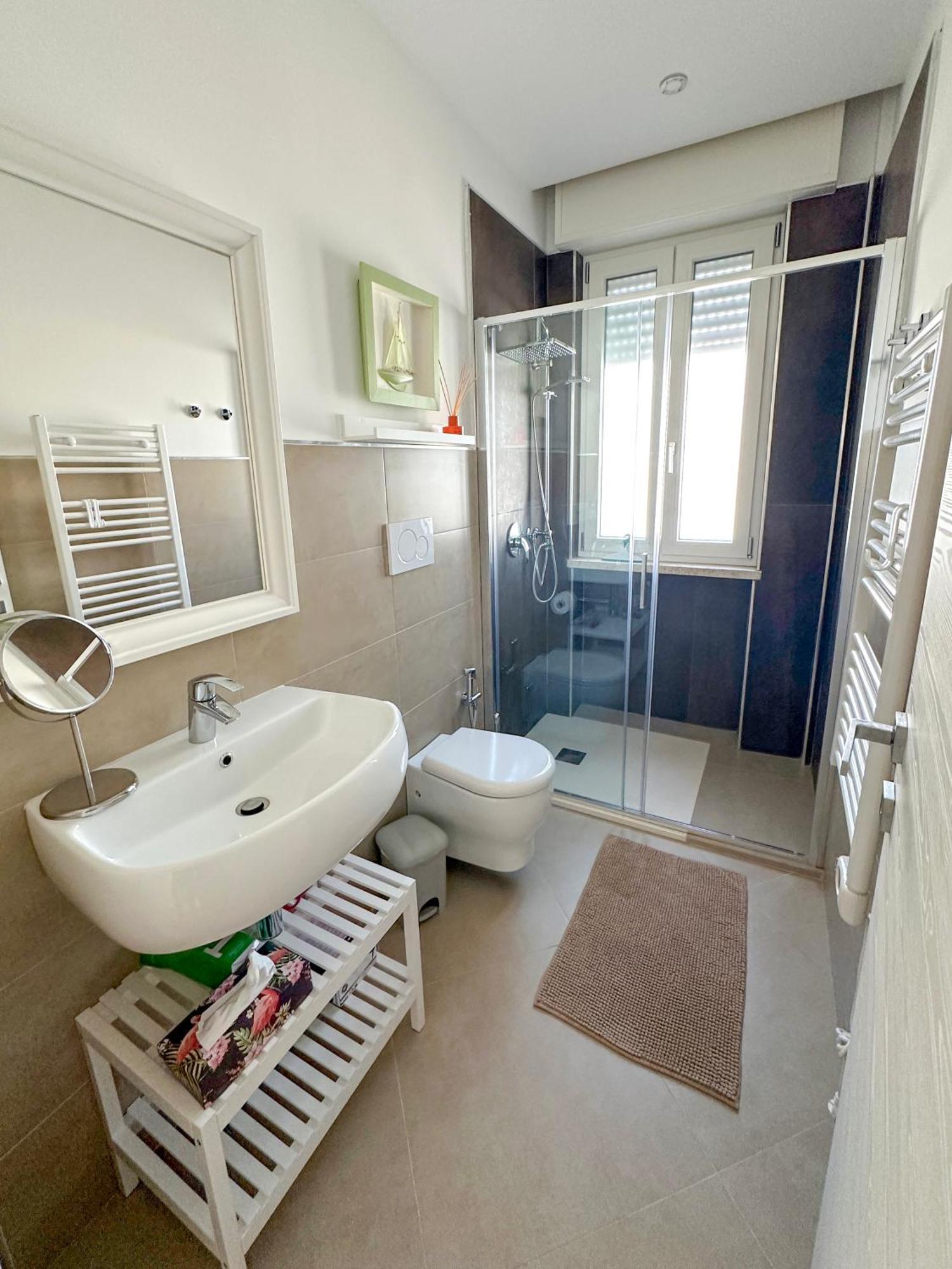 Flowing House บรินดิซิ ภายนอก รูปภาพ